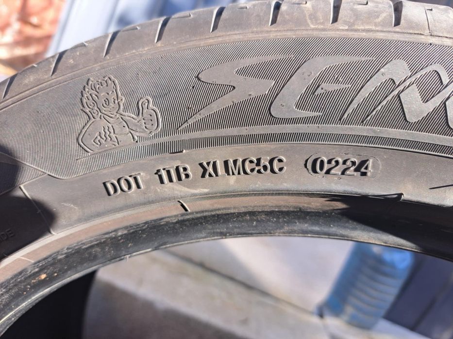 Cauciucuri  245/45 ZR 18