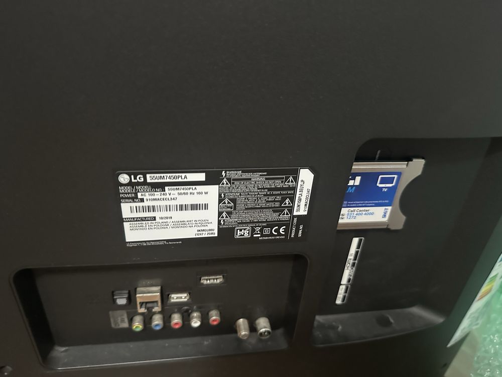 Vand LG 4K ultra full HD 139  diagonala 55 polici telecomanda goiatic