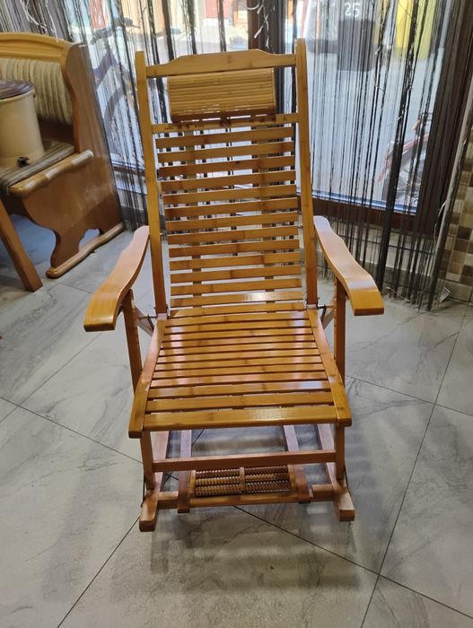 Vând balansoar bambus