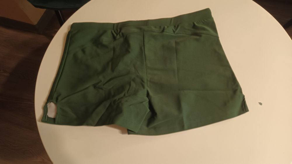 Vand boxeri de baie pt barbati sau unisex