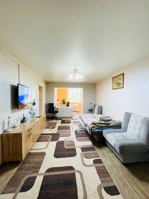 Срочно продаю 2/3/4 ,Балкон 2на6, Кадышева