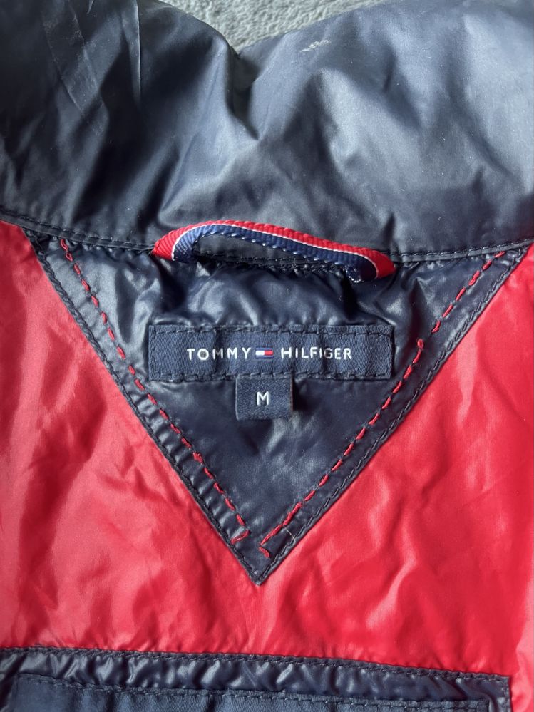 Дамско яке Tommy Hilfiger