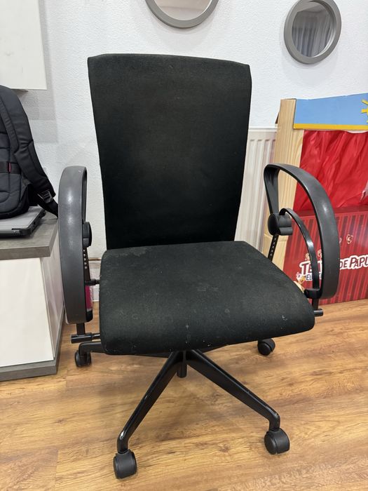 Scaun Birou, reglaje multiple, folosit