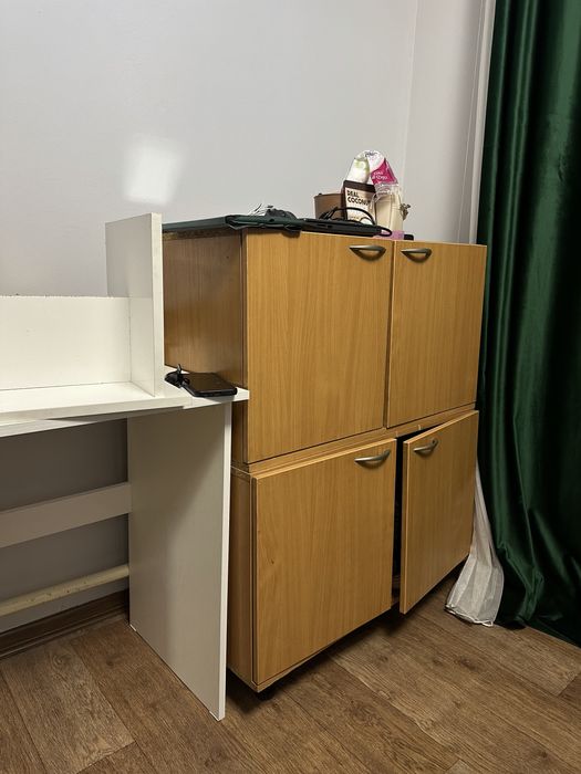 Продаем шкаф,шифонер,тумбочку