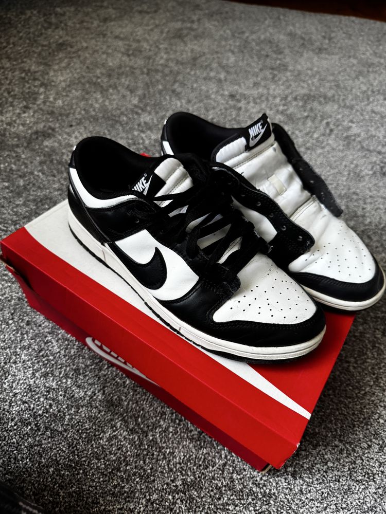 Adidasi panda dunk