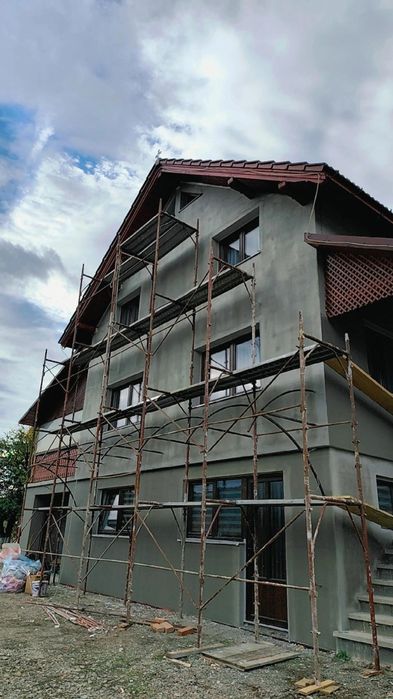 Executam lucrări! Interioare și exterioare!