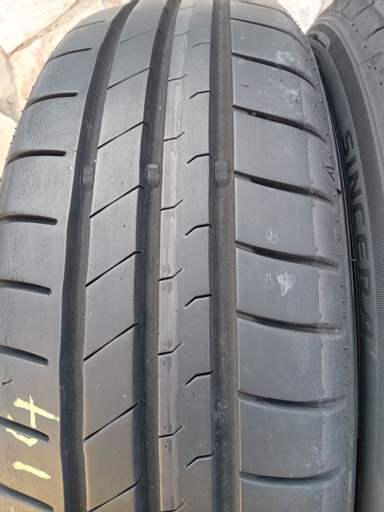 175 65 14 FALKEN 82T