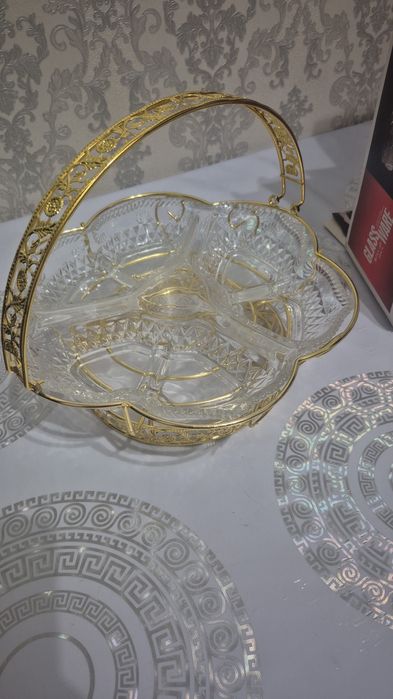 Сухофруктовница, менажница