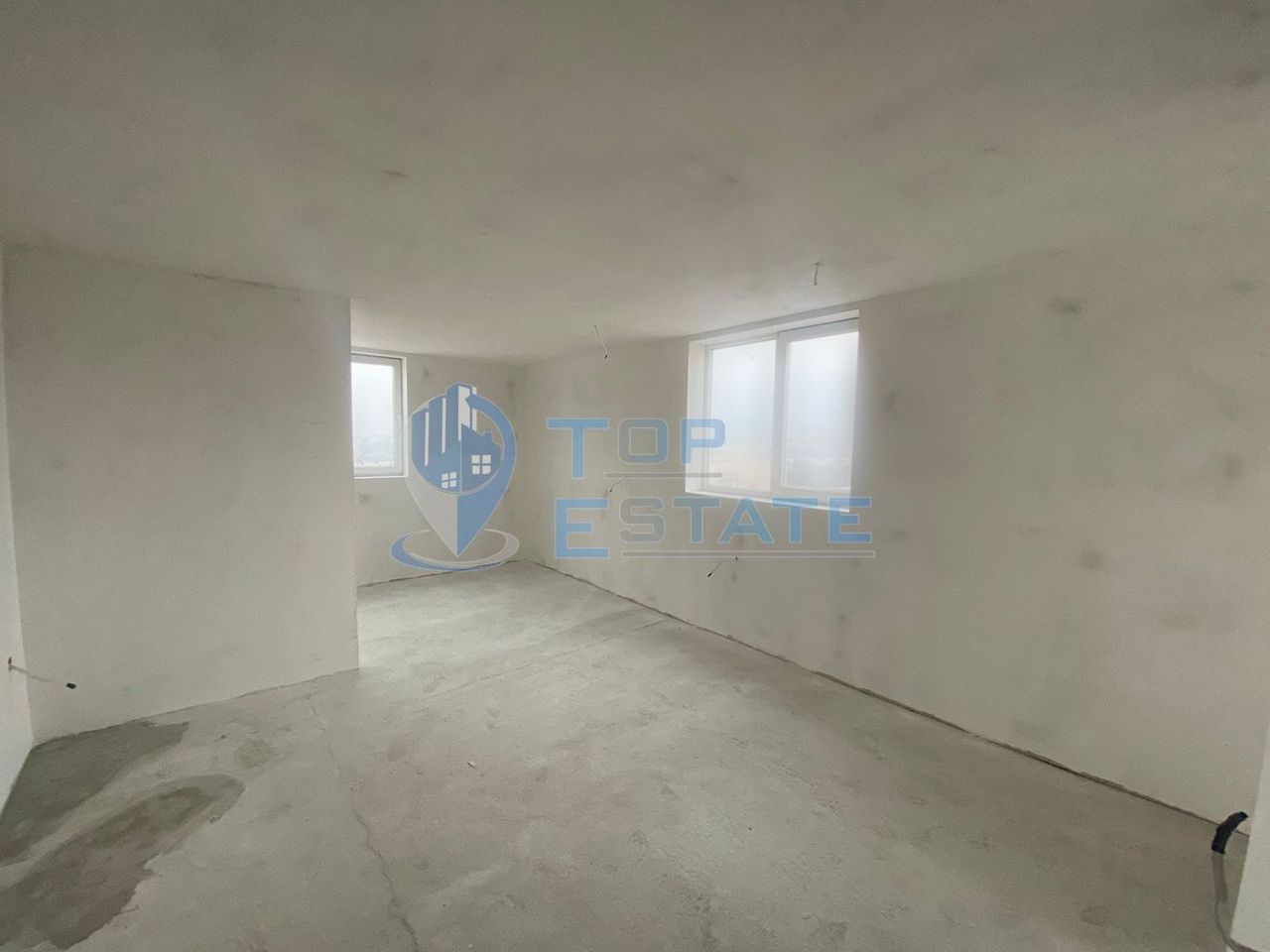 Продава се Четиристаен апартамент в Велико Търново, Бузлуджа - 150 кв.м за 1024 €/кв.м - Снимка #8