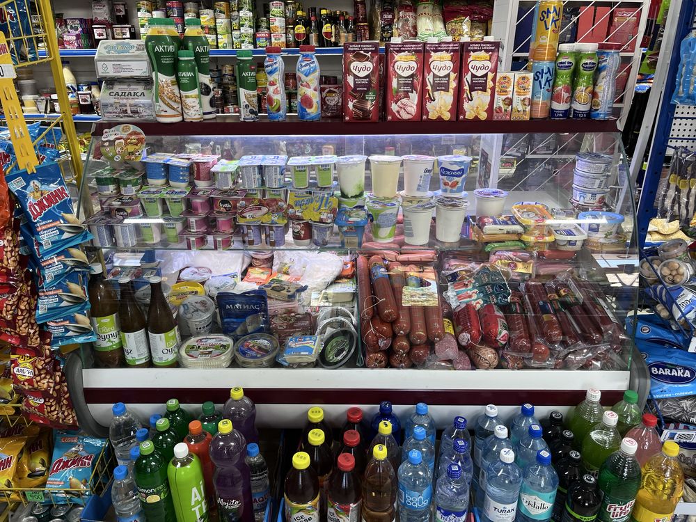 Продаеться холодилник