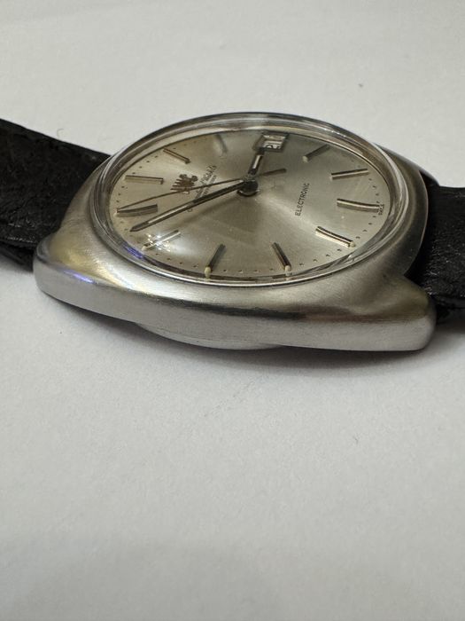 Rar! Ceas IWC Schaffhausen, electronic. Vintage, anii 70. Swiss made.