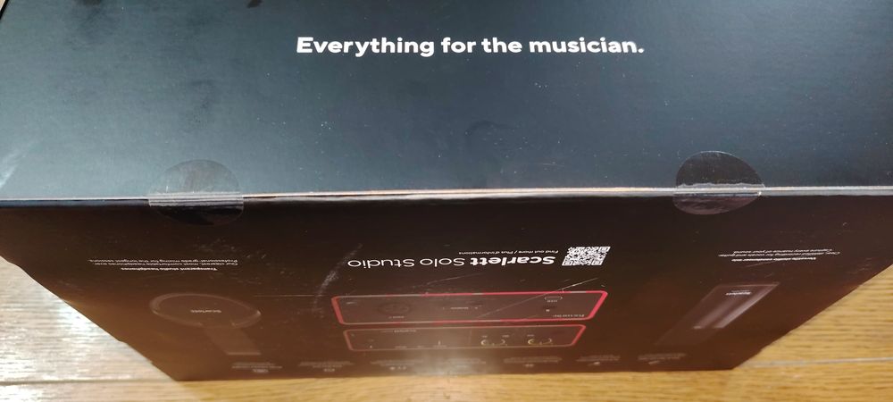 Vand pachet Focusrite Scarlett Solo Studio gen 4