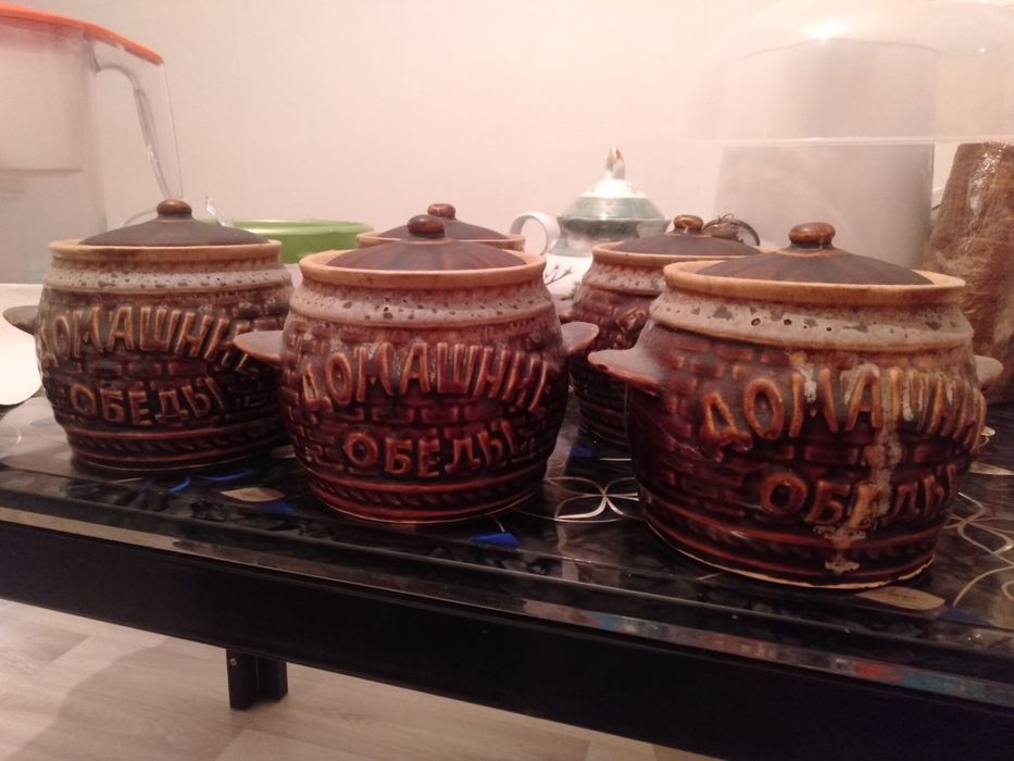 Горшочки глиняные