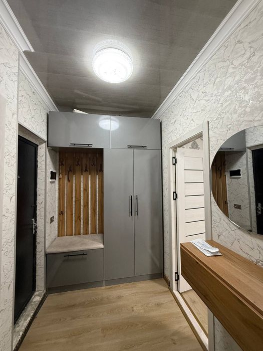 Продаётся однокомнатная квартира Юнусабад 12 квартал Метро Туркестан