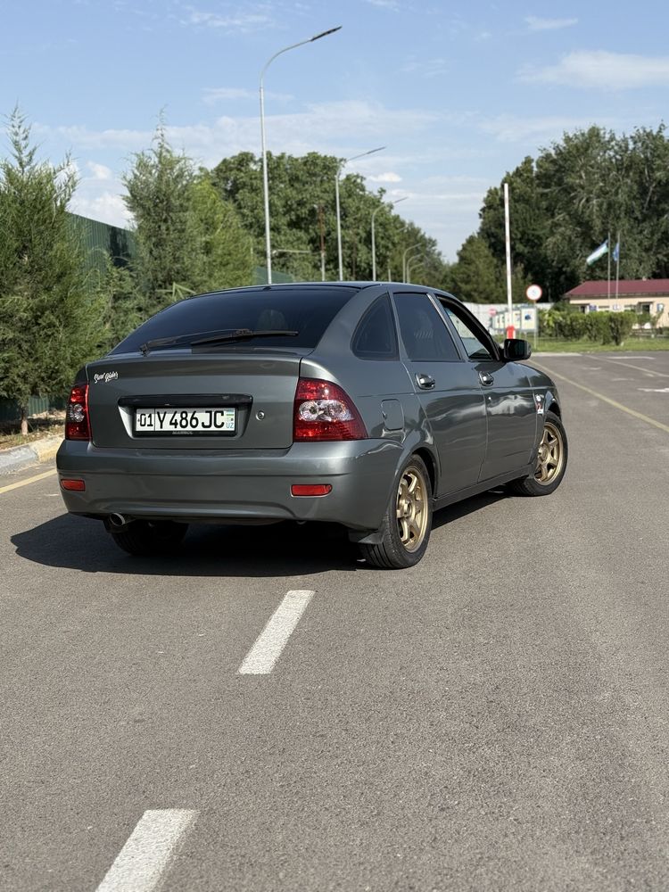 Приора Stile 2009г