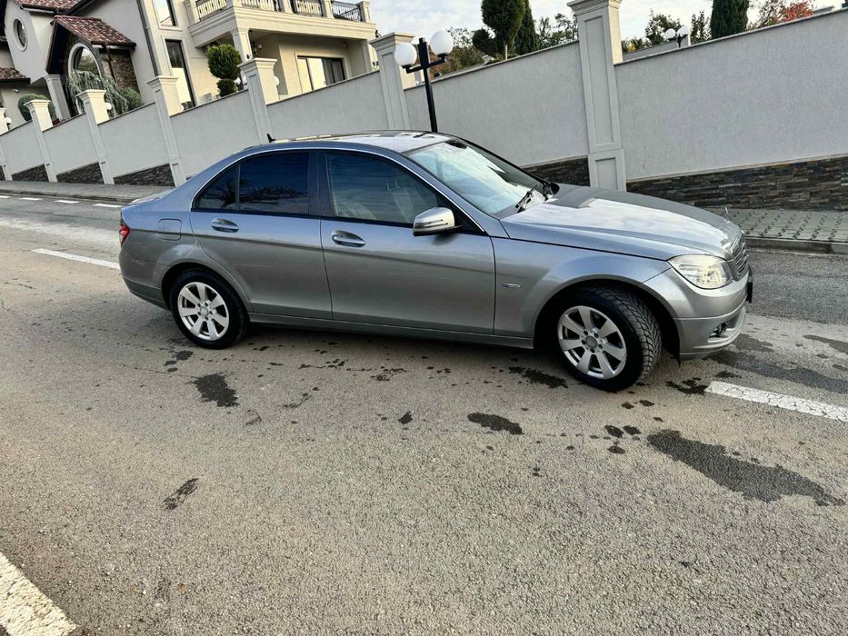 Mercedes  c class