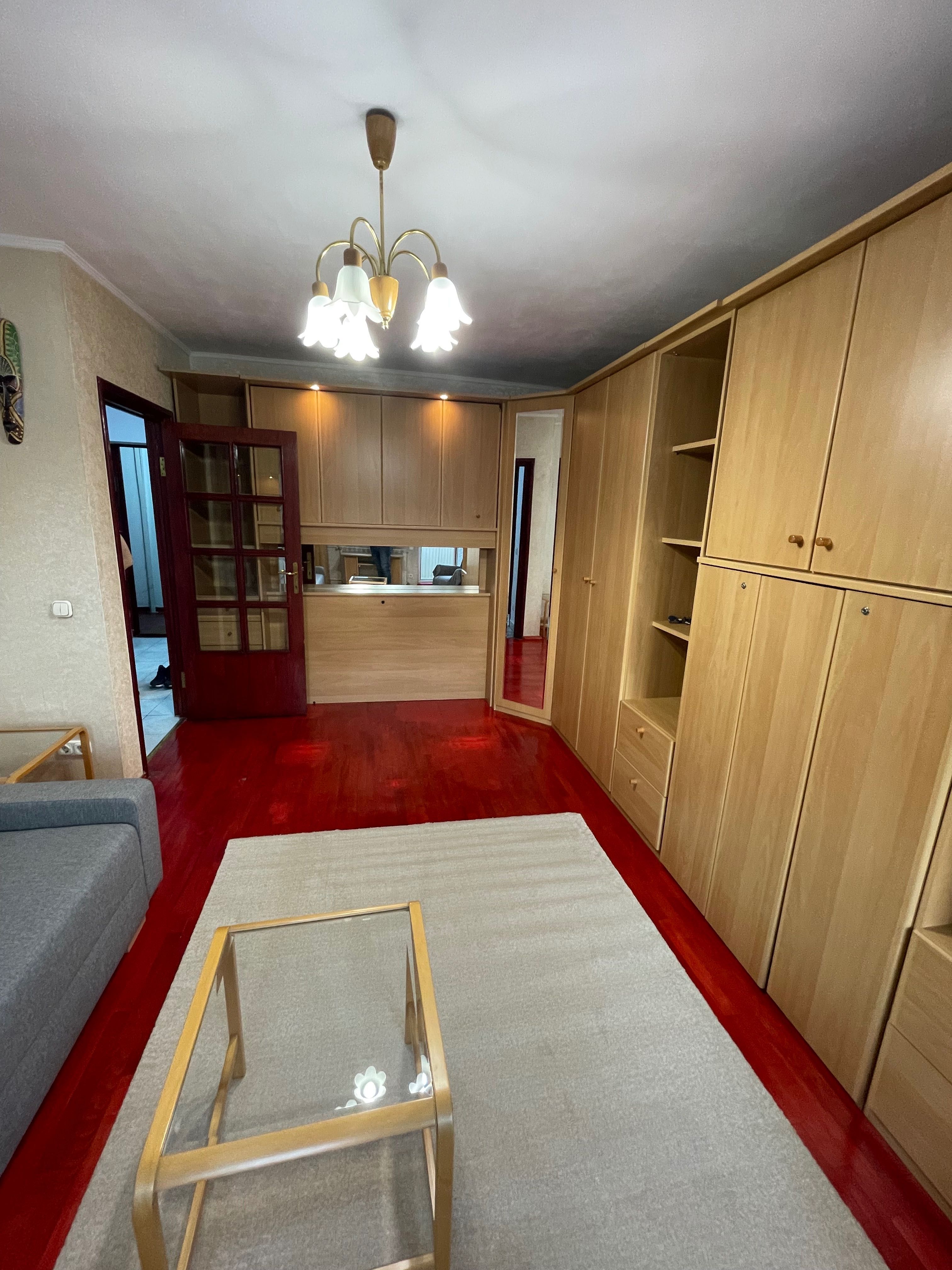 Inchiriere Garsoniera Piata Muncii - Bd. Decebal - Metrou Hurmuzachi