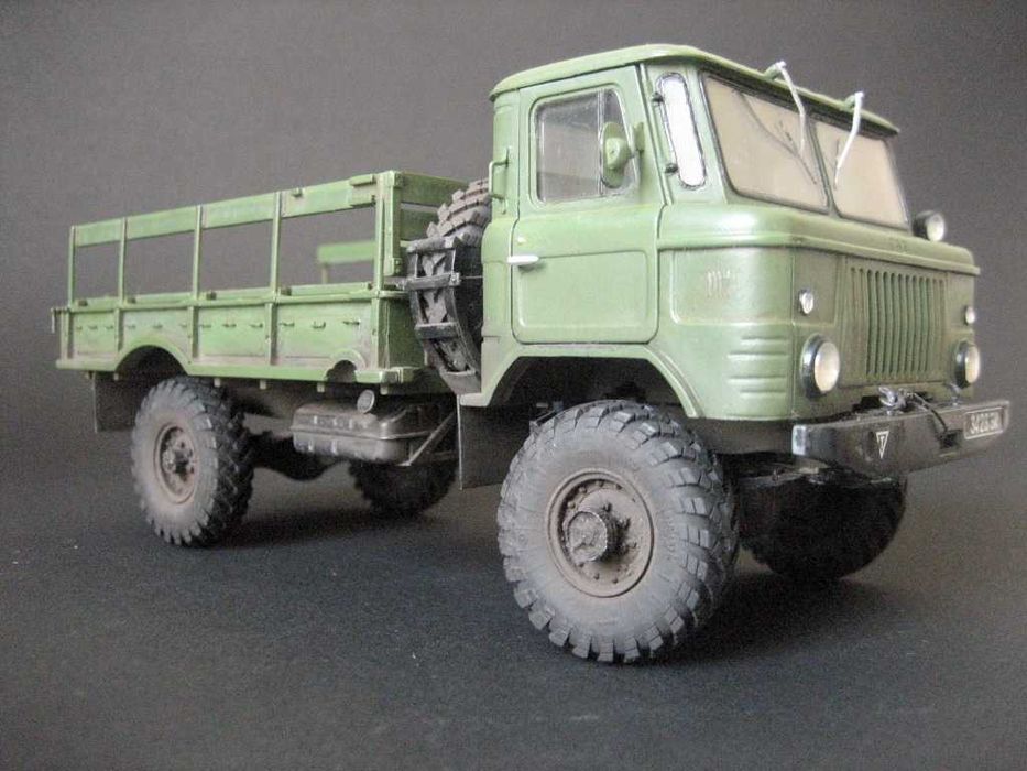 Сборная модель грузовик ГАЗ -66 масштаб 1:35