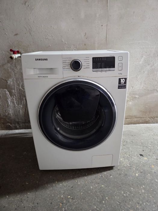 Продам стиральную машинку