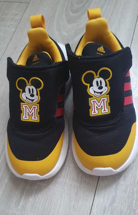 Incaltaminte copii, diverse modele. Marimea 26