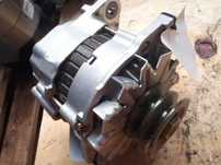 De vanzare alternator pentru excavator kobelco sk200-6
