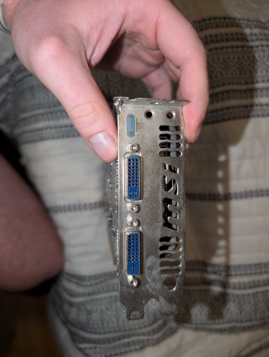 Placa Video MSI GTX 560