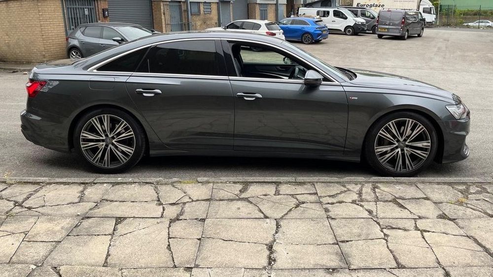 Usa dreapta spate completa Audi a6 c8 4k 2020 gri