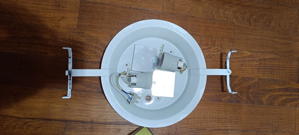 Lustra sticla colorata