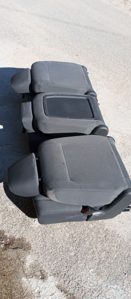 Седалки за vw Touran