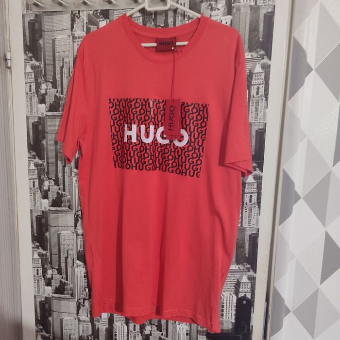 Hugo BOSS тениска размер Л