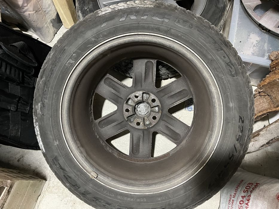 225/55 R17 Гуми с оригинални алюминеви джанти Renault Espase 2011г