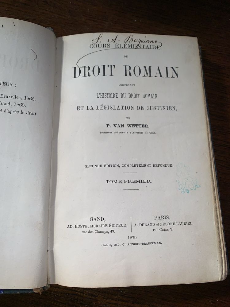 Livres anciens en français