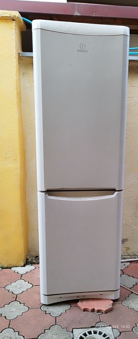 Frigider nou Indesit