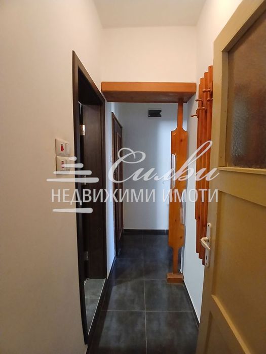 Продава се Етаж от къща в Шумен, Център - 102 кв.м за 1814 €/кв.м - Снимка #9