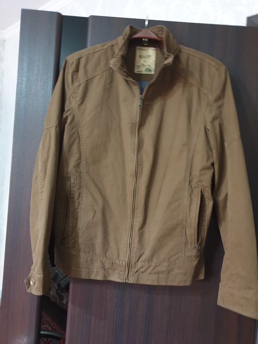 Продаю теплый кардиган и куртку .