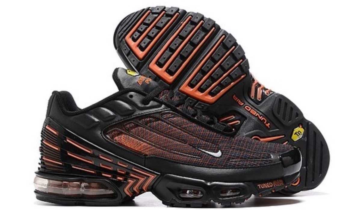 Оригинални мъжки маратонки Nike Air Max Plus 3 размери 42,43 нови