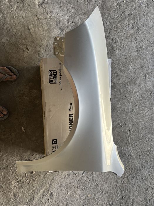 Преден ляв калник за Scoda Octavia 2009