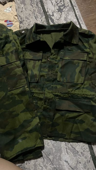 На утренник военный