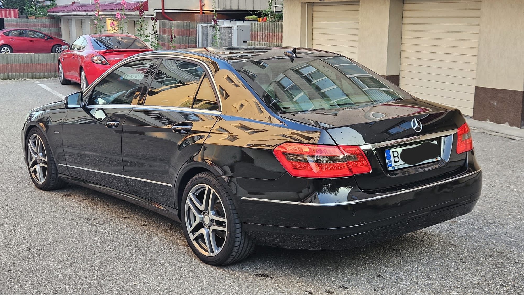 Mercedes-Benz E220 170cp