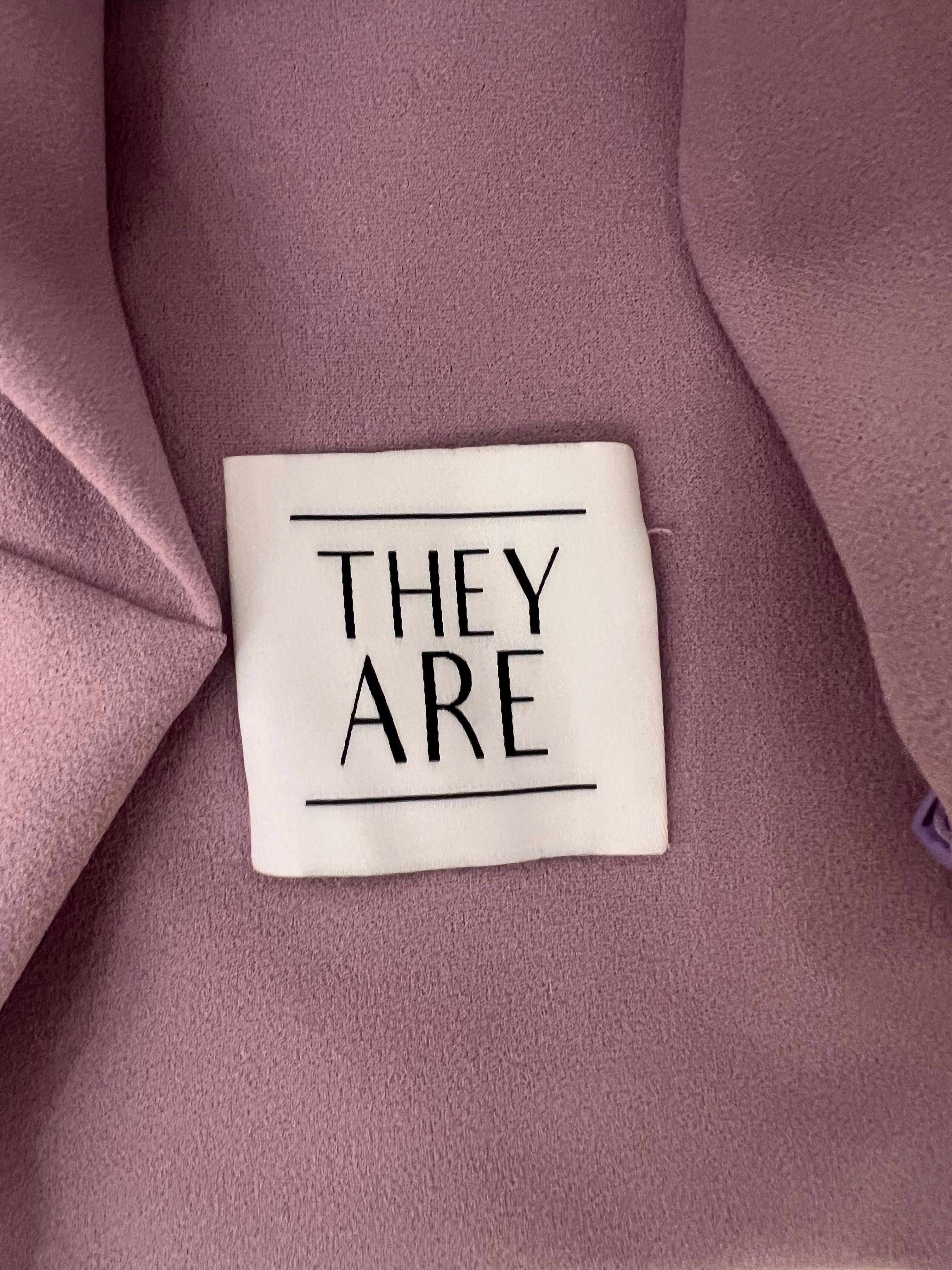Потник  They are