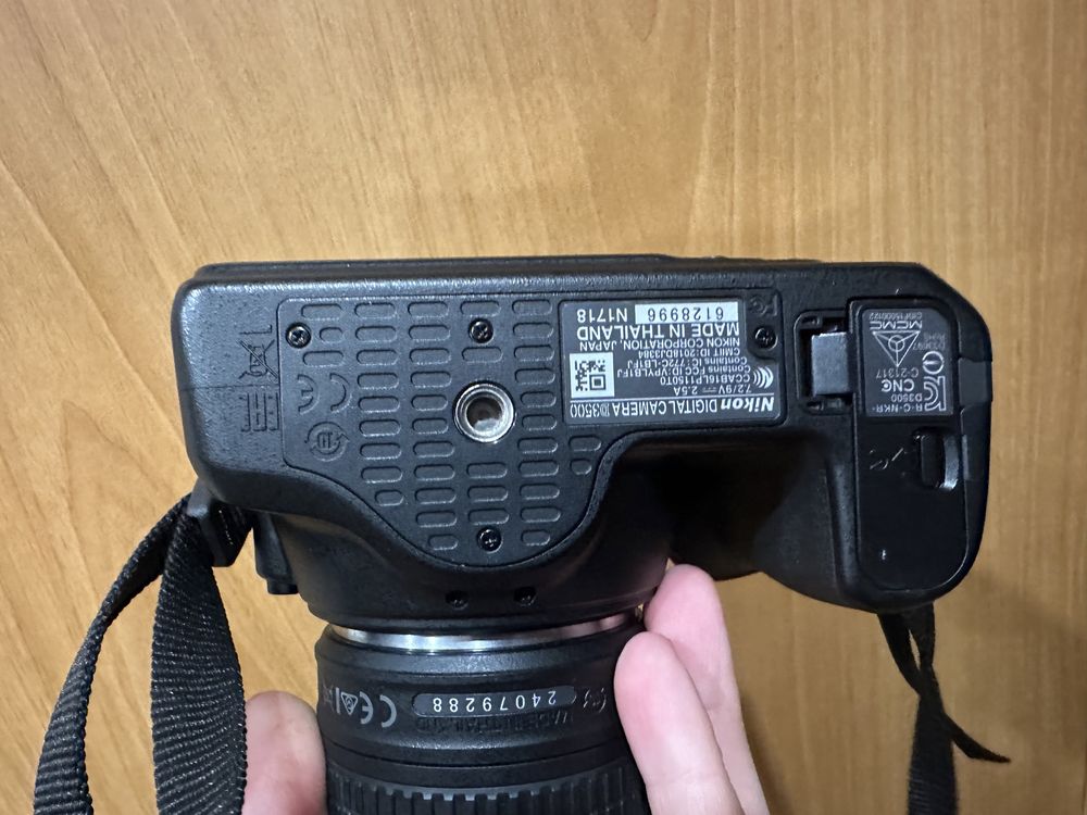 Nikon D3500 продаю! Состояние НОВОГО!