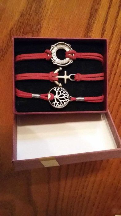 Браслеты ручной работы