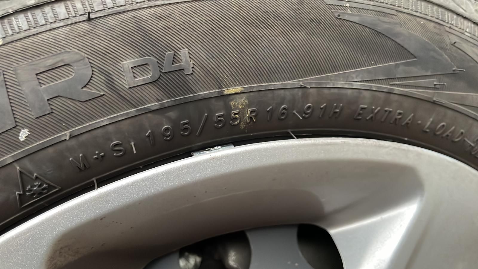Capace Ford 195/55 R16
