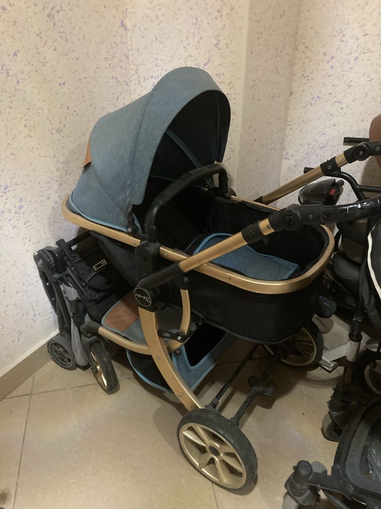 Коляска детская прогулочная