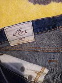 Jeans/Blugi scurti barbatesti Hollister