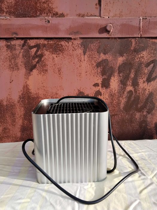 Продам обогреватель напольный Polaris