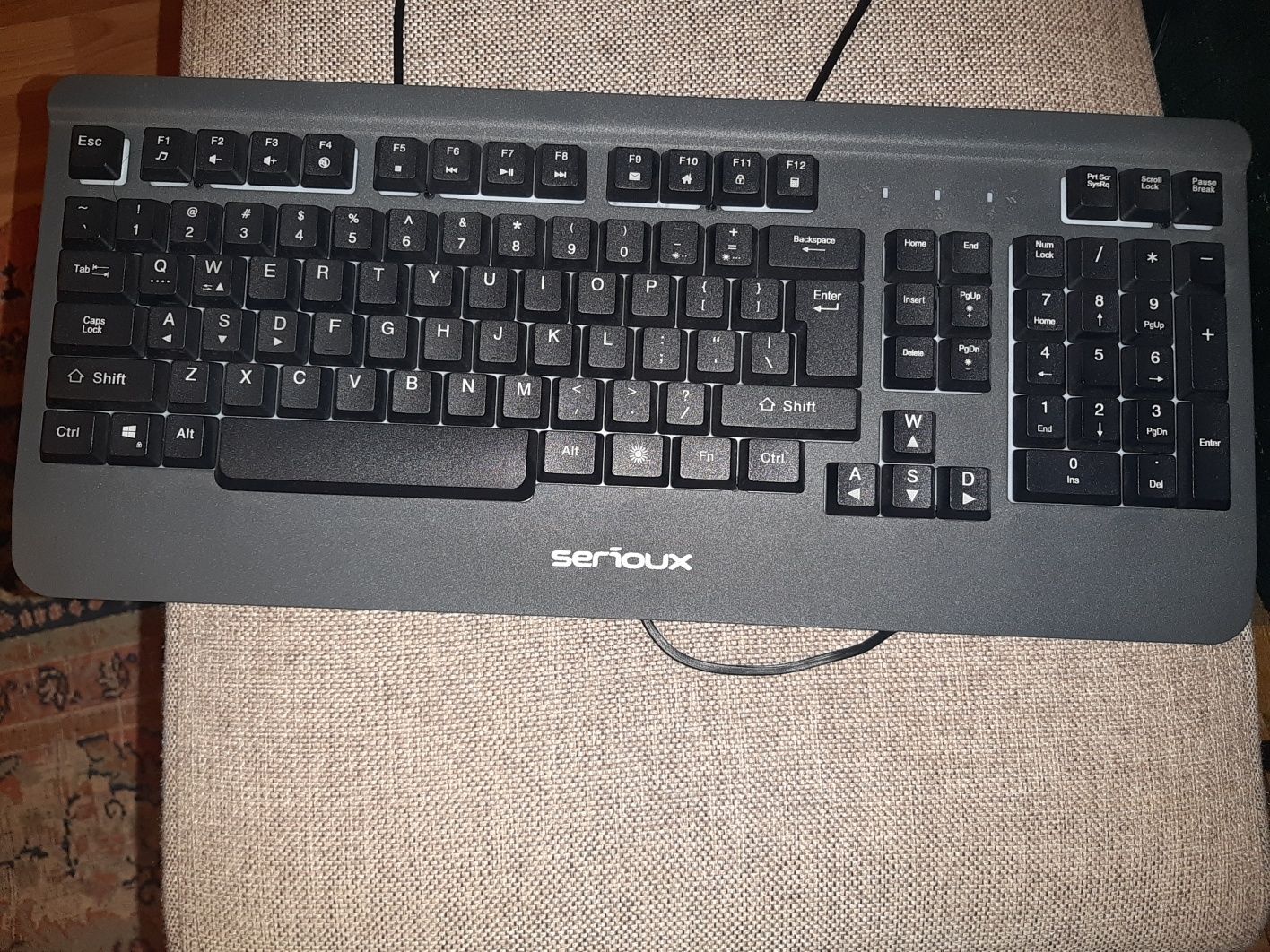 Tastatura gaming serioux