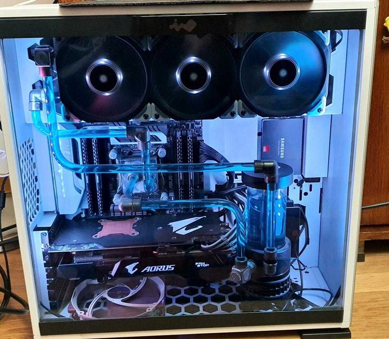 De vanzare sistem PC & Gaming