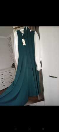 Платья, зеленого цвета