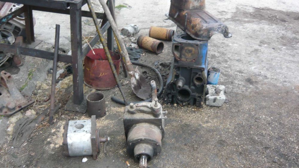 vind bloc belarus in 4/ 1025  si bloc motor u 650 din 2004